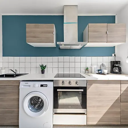 Walon-10places-free Parking Gratuit-zenith Rouen Appartement